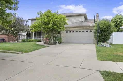 5636 9TH Avenue Countryside IL 60525