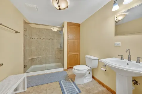 5636 9TH Avenue Countryside IL 60525