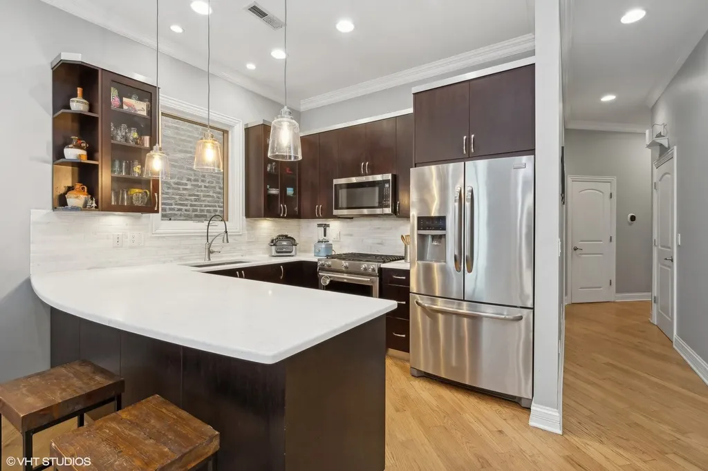 2651 West Haddon Avenue Chicago IL 60622