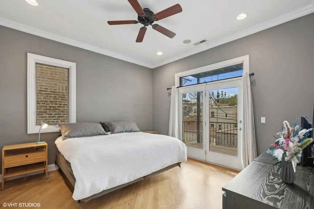 2651 West Haddon Avenue Chicago IL 60622