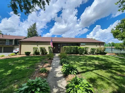 1 Stony Creek Drive Palos Hills IL 60465