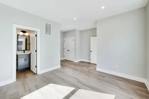 5424 Old Orchard Road Skokie IL 60077