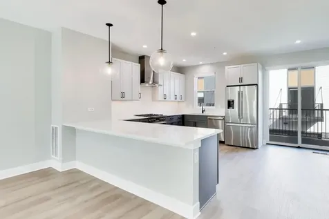 5424 Old Orchard Road Skokie IL 60077