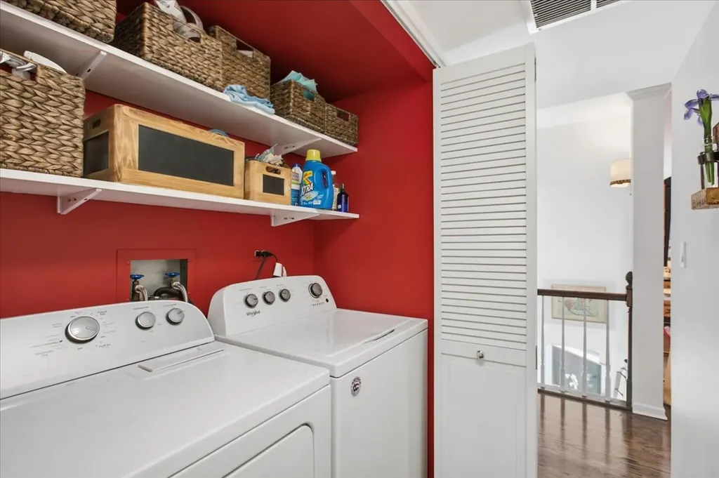 1608 North St Michaels Court Chicago IL 60614
