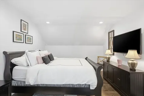 1608 North St Michaels Court Chicago IL 60614