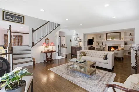 1608 North St Michaels Court Chicago IL 60614