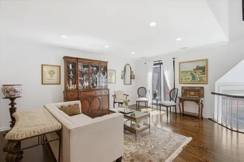 1608 North St Michaels Court Chicago IL 60614