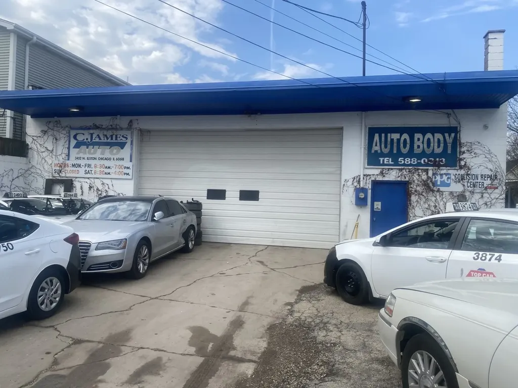 3452 North Elston Avenue Chicago IL 60618