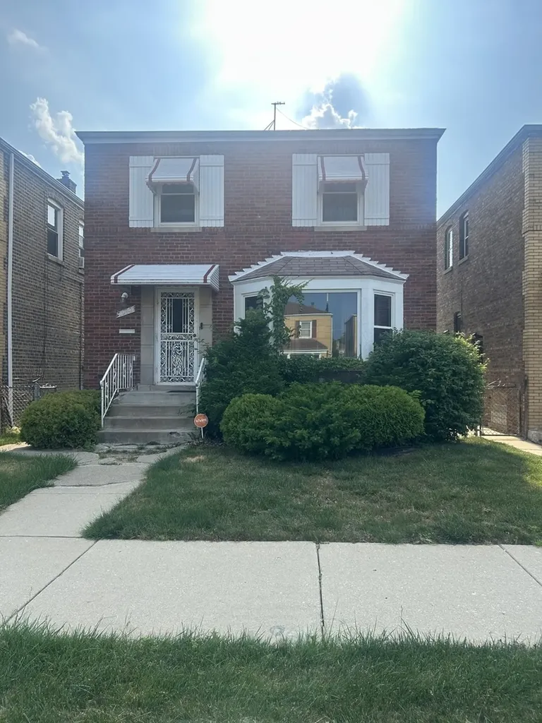 10812 South Vernon Avenue Chicago IL 60628