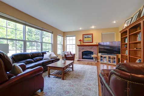 1875 Trevino Court Vernon Hills IL 60061