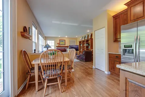 1875 Trevino Court Vernon Hills IL 60061
