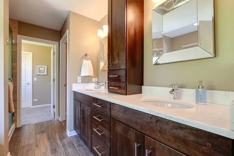 1875 Trevino Court Vernon Hills IL 60061
