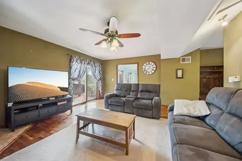27884 West Riverside Drive Antioch IL 60002