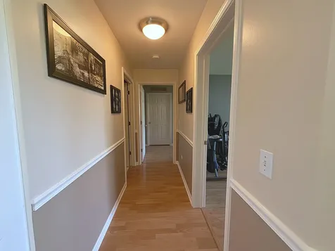 1150 Hawthorne Lane Elk Grove Village IL 60007