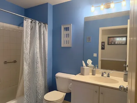 1150 Hawthorne Lane Elk Grove Village IL 60007