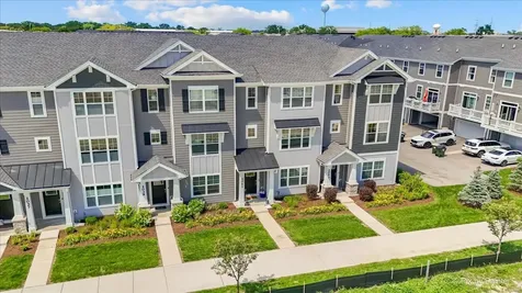 2041 Sequoia Avenue Mundelein IL 60060