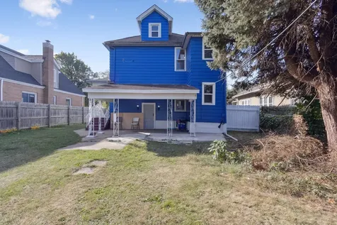 434 16TH Avenue Rockford IL 61104