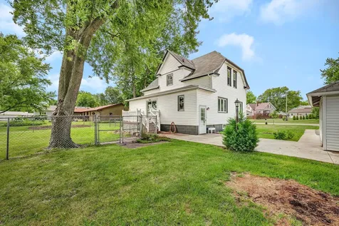 206 North Wabash Street Odell IL 60460