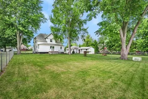 206 North Wabash Street Odell IL 60460