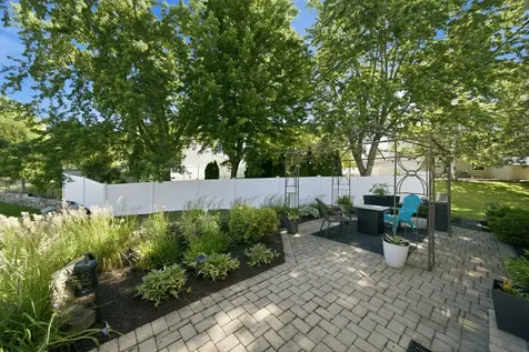 6 Hazelwood Court Lake In The Hills IL 60156