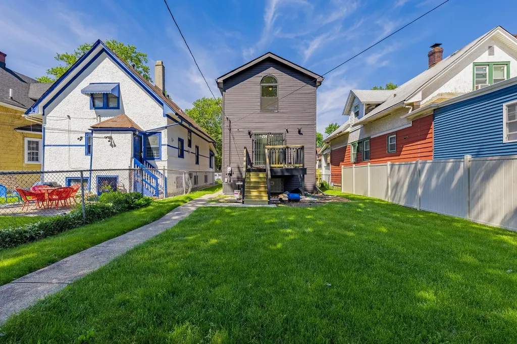 921 North Lorel Avenue Chicago IL 60651
