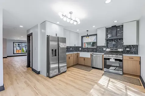 921 North Lorel Avenue Chicago IL 60651