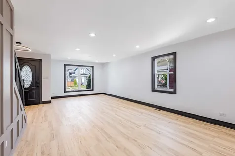 921 North Lorel Avenue Chicago IL 60651