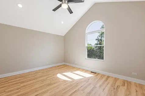 921 North Lorel Avenue Chicago IL 60651