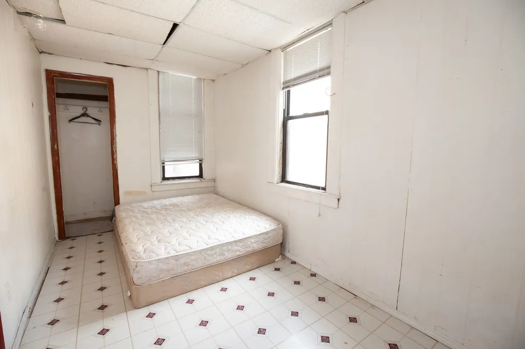 2918 South Wells Street Chicago IL 60616