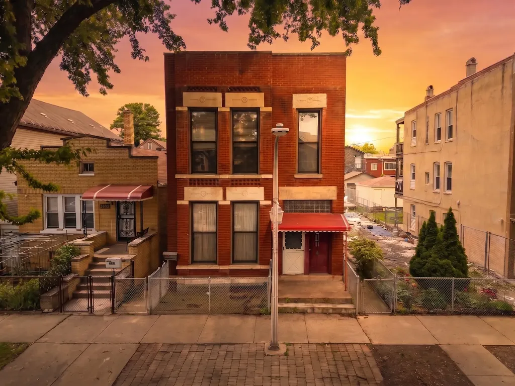 2918 South Wells Street Chicago IL 60616