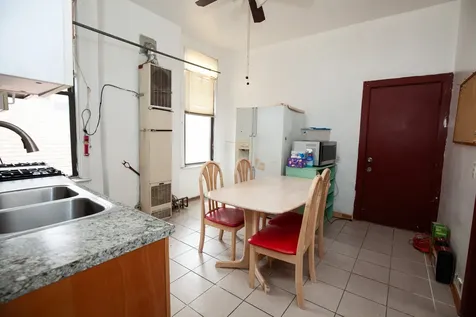 2918 South Wells Street Chicago IL 60616
