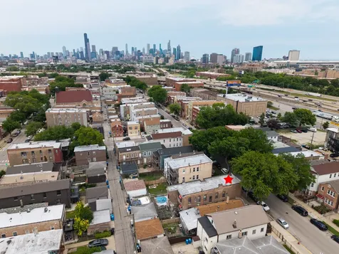2918 South Wells Street Chicago IL 60616