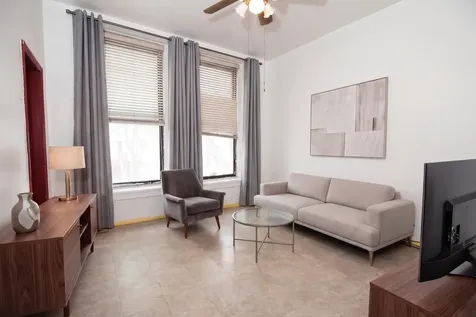 2918 South Wells Street Chicago IL 60616