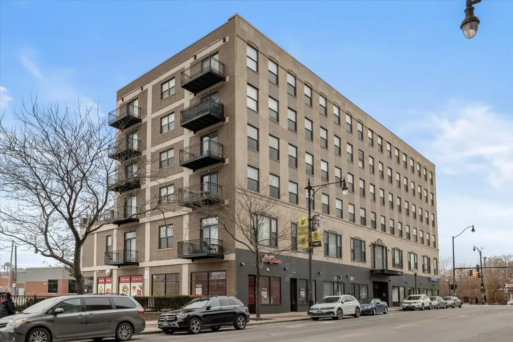 1791 West Howard Street Chicago IL 60626