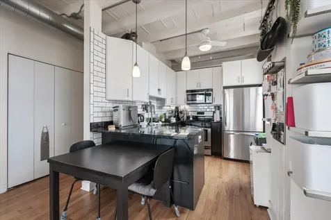 1791 West Howard Street Chicago IL 60626