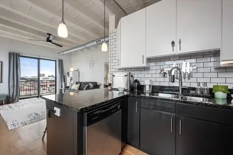 1791 West Howard Street Chicago IL 60626