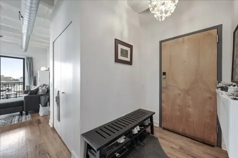1791 West Howard Street Chicago IL 60626