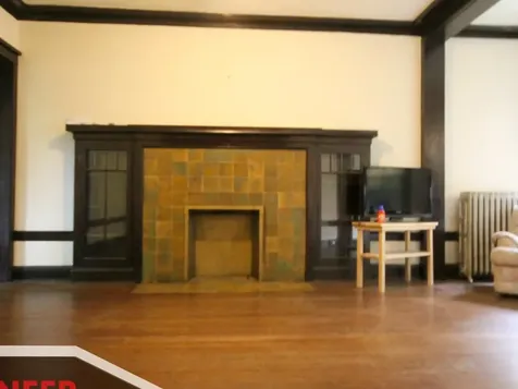 2426 North Sawyer Avenue Chicago IL 60647