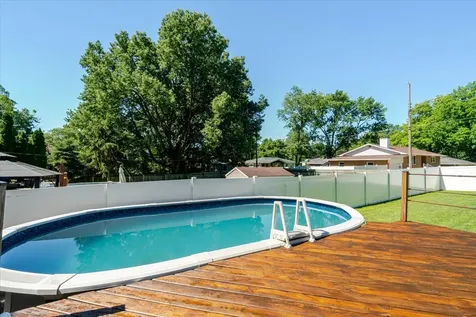304 South Monroe Street Mackinaw IL 61755