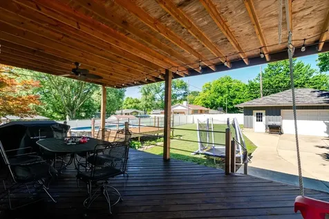304 South Monroe Street Mackinaw IL 61755
