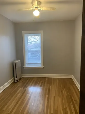 5352 North Winthrop Avenue Chicago IL 60640