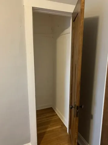 5352 North Winthrop Avenue Chicago IL 60640