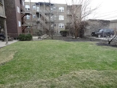 5352 North Winthrop Avenue Chicago IL 60640