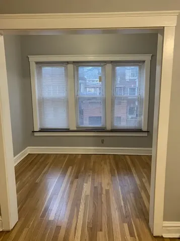 5352 North Winthrop Avenue Chicago IL 60640
