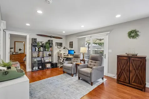 2802 Hawk Lane Rolling Meadows IL 60008
