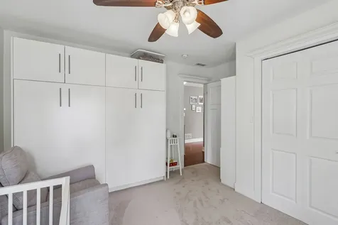 2802 Hawk Lane Rolling Meadows IL 60008