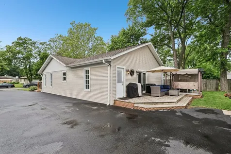 2802 Hawk Lane Rolling Meadows IL 60008