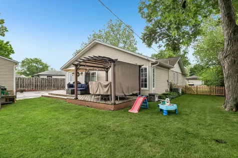 2802 Hawk Lane Rolling Meadows IL 60008