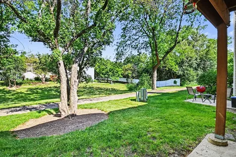 107 Winchester Drive Streamwood IL 60107