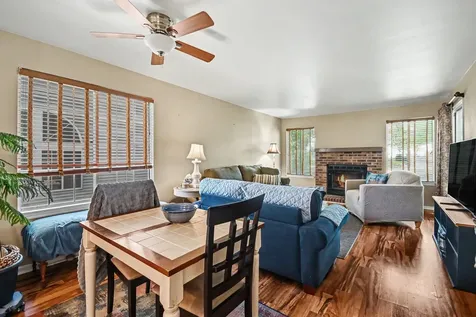 107 Winchester Drive Streamwood IL 60107